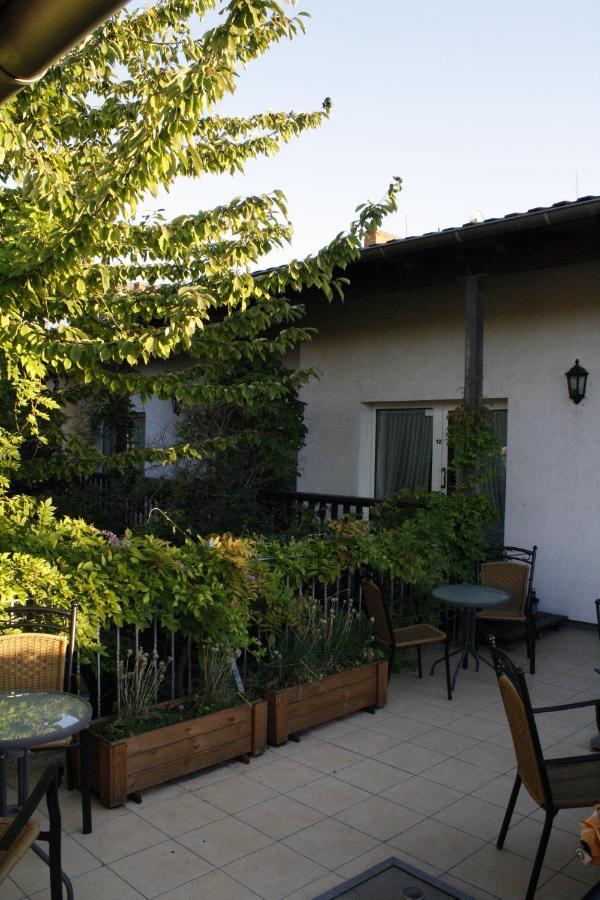 Stadthotel Brandenburger Hof Neuruppin Ngoại thất bức ảnh