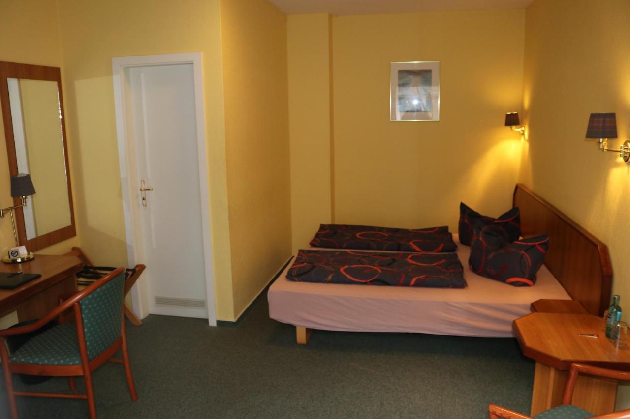 Stadthotel Brandenburger Hof Neuruppin Ngoại thất bức ảnh