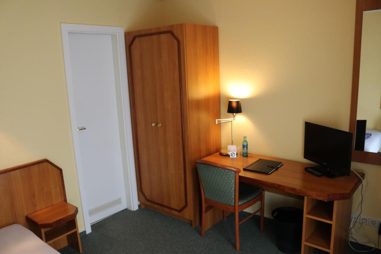 Stadthotel Brandenburger Hof Neuruppin Ngoại thất bức ảnh
